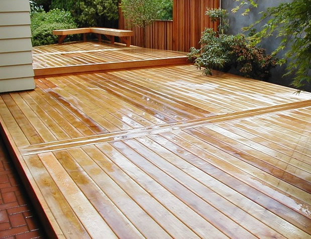 Larch floorboard: characteristics and features of choice