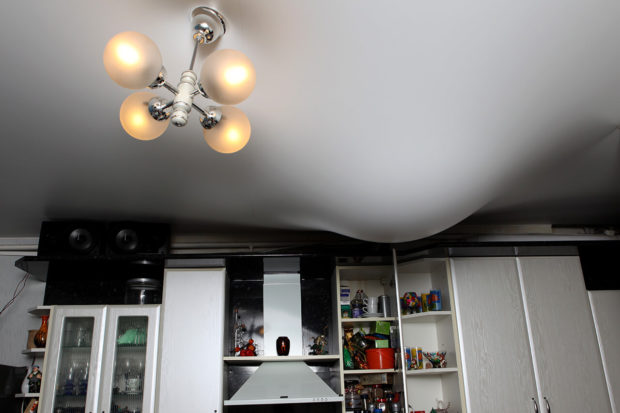 8 tips for choosing a stretch ceiling: material and color
