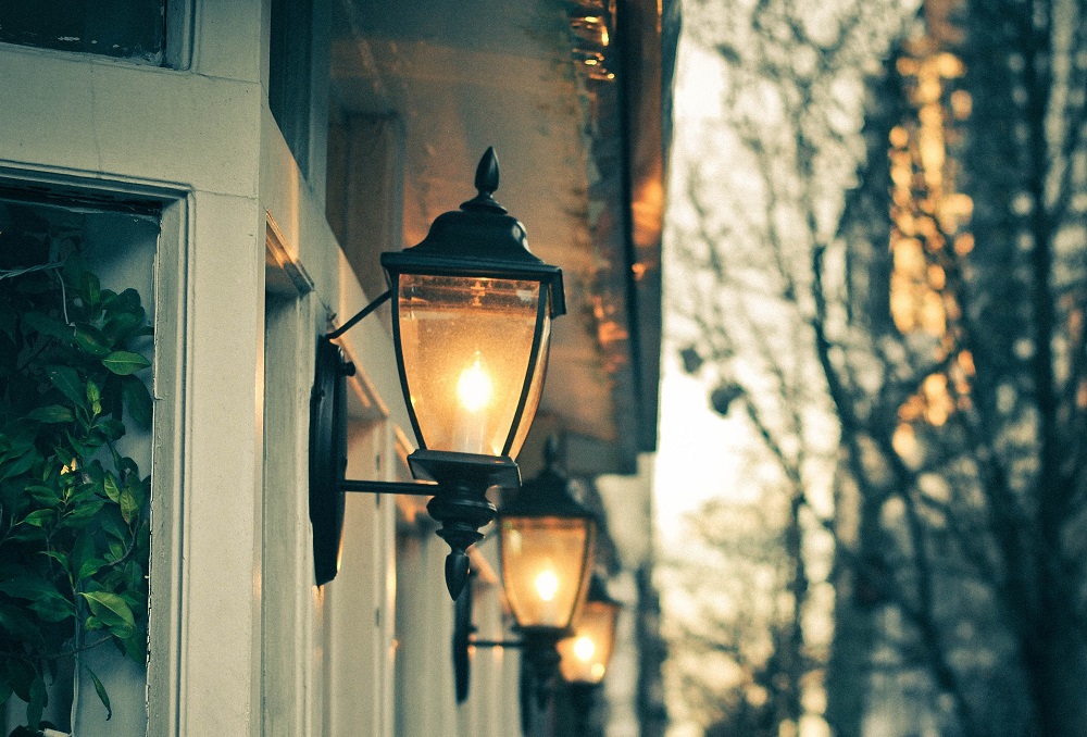 5 padomi ielu lampas izvēlei mājām, kotedžai, kotedžai